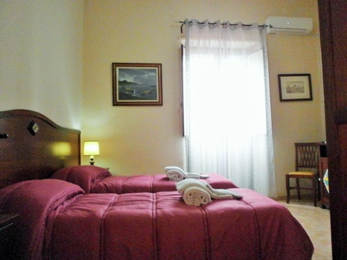 I Cappuccini Rooms Catania Bagian luar foto