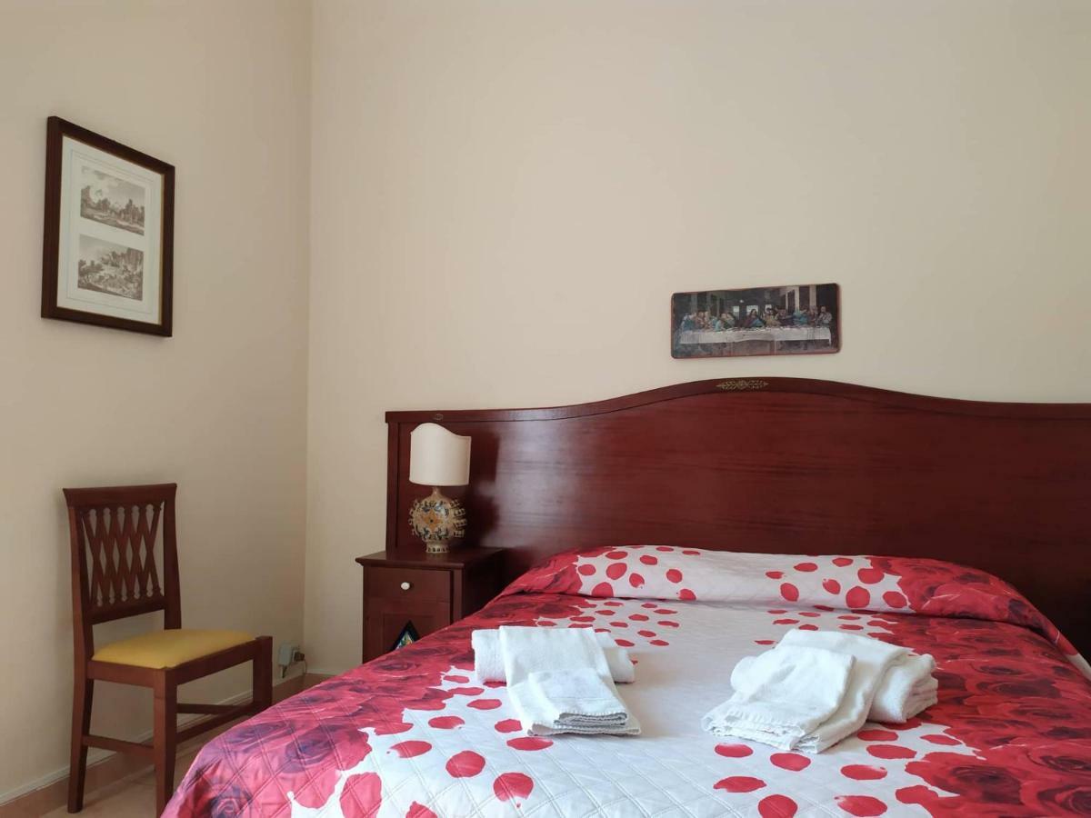 I Cappuccini Rooms Catania Bagian luar foto