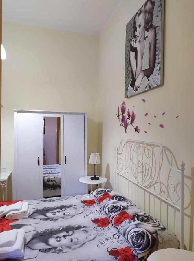 I Cappuccini Rooms Catania Bagian luar foto